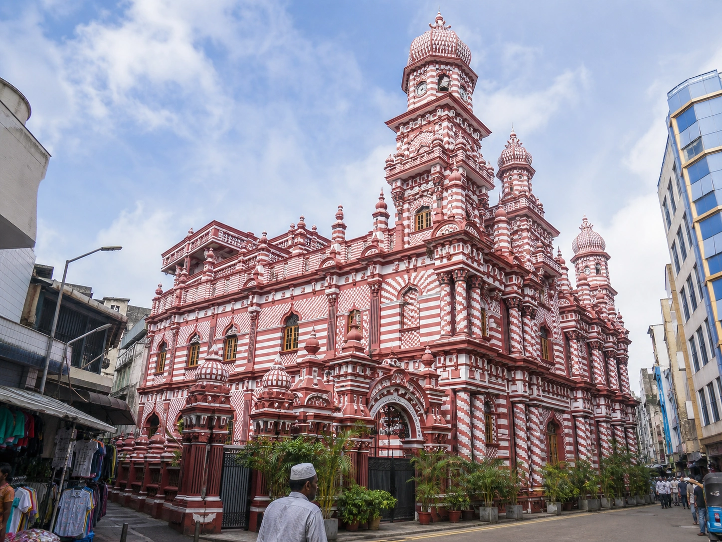 Jami Ul-Alfar Red Mosque